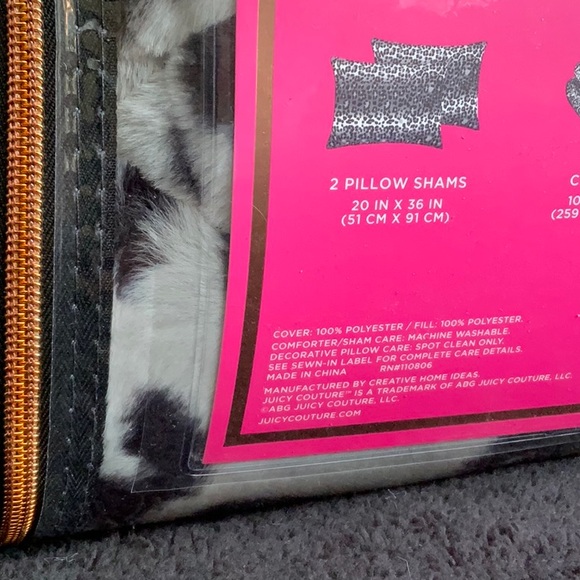 💖🌸4 PIECE Juicy Couture Home Plush & Cozy Leopard Print  Comforter Set - Picture 7 of 7